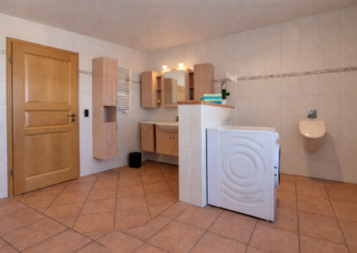 Badezimmer linke Seite | Appartement Living